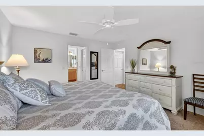 858 Wiechens Way, The Villages, FL 32163 - Photo 16