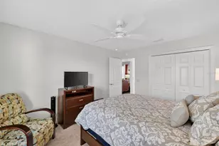 858 Wiechens Wy, The Villages, FL 32163 - Photo 20