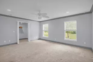 22048 Belgian Ct, Mount Dora, FL 32757 - Photo 12