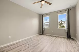 8954 Crowned Eagle Dr, Leesburg, FL 34788 - Photo 4