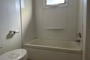 310 Magnolia Dr, Leesburg, FL 34788 - Photo 12