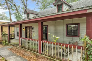 30845 Deal Dr, Sorrento, FL 32776 - Photo 4