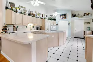 14481 SW 20th St, Davie, FL 33325 - Photo 14