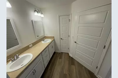 7267 Cornwall Way, The Villages, FL 34762 - Photo 12