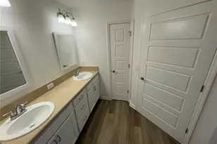 7267 Cornwall Wy, The Villages, FL 34762 - Photo 12