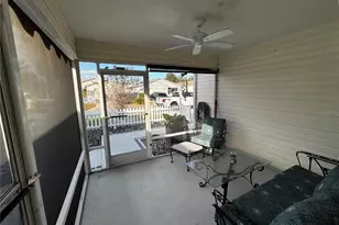 9324 SE 173rd Hyacinth St, The Villages, FL 32162 - Photo 2