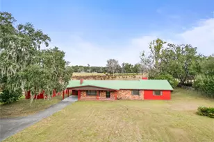 274 W Kings Hwy, Center Hill, FL 33514 - Photo 4