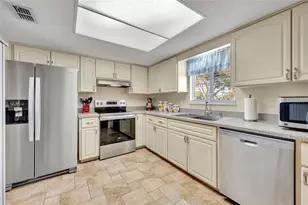 10835 SE 176th St, Summerfield, FL 34491 - Photo 14