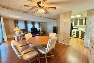 211 Aspen Cir, Leesburg, FL 34748 - Photo 18