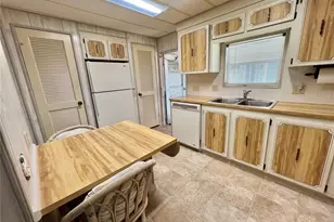 180 Hibiscus Way, Leesburg, FL 34748 - Photo 20