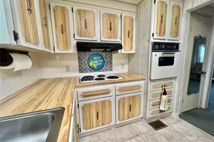 180 Hibiscus Way, Leesburg, FL 34748 - Photo 18