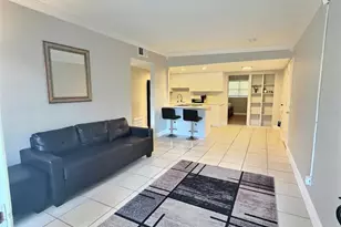 102 Quintard Ave, Orlando, FL 32811 - Photo 2