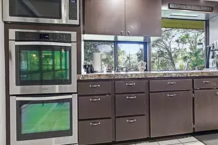 2314 Hillside Dr, Mount Dora, FL 32757 - Photo 16