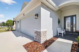 8460 Bridgeport Bay Cir, Mount Dora, FL 32757 - Photo 4