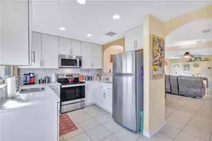 2814 Osprey Cove Pl, Kissimmee, FL 34746 - Photo 10