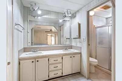 1102 Dustin Drive, Lady Lake, FL 32159 - Photo 22