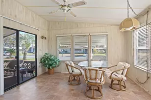 1102 Dustin Dr, Lady Lake, FL 32159 - Photo 16