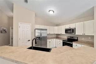 2082 Harston Trail, The Villages, FL 32162 - Photo 28