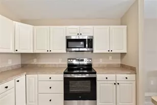 2082 Harston Trail, The Villages, FL 32162 - Photo 30