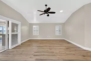 2346 Callaway Dr, The Villages, FL 32162 - Photo 10