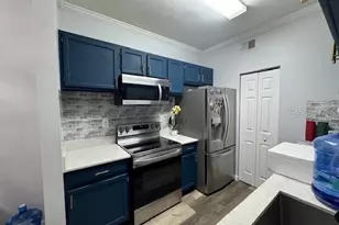 5612 Pinnacle Heights Cir, Tampa, FL 33624 - Photo 12