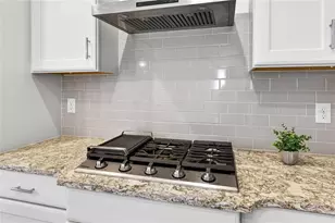 8677 Bridgeport Bay Cir, Mount Dora, FL 32757 - Photo 8