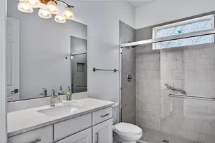 8677 Bridgeport Bay Cir, Mount Dora, FL 32757 - Photo 14