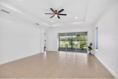 8677 Bridgeport Bay Circle, Mount Dora, FL 32757 - Photo 18