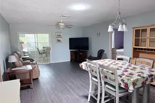 17662 SE 93rd Butler Ct, The Villages, FL 32162 - Photo 8