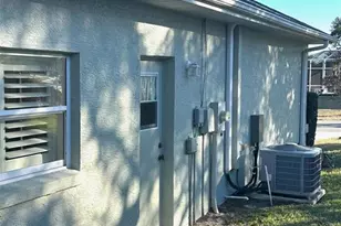 251 W Rexford Dr, Beverly Hills, FL 34465 - Photo 8