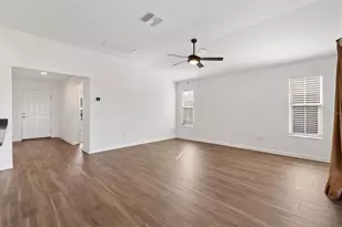 1639 Seiver St, The Villages, FL 34762 - Photo 8