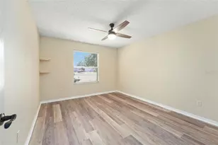 2670 Privada Dr, The Villages, FL 32162 - Photo 28