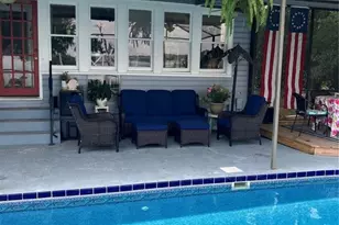 243 S Central Ave, Umatilla, FL 32784 - Photo 32