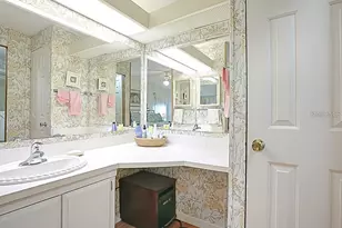 717 Royal Palm Ave, Lady Lake, FL 32159 - Photo 12