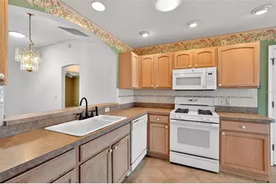 1305 La Estrellita Way, The Villages, FL 32162 - Photo 20