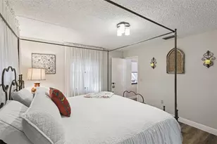 1105 N Valencia Ave, Howey in the Hills, FL 34737 - Photo 20