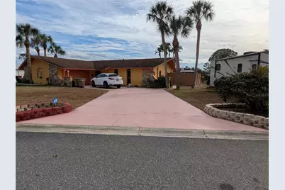 5330 Kings Court, Fruitland Park, FL 34731 - Photo 2