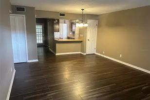 643 W Oak Terrace Dr, Leesburg, FL 34748 - Photo 4