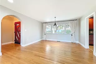 2400 Topping Pl, Eustis, FL 32726 - Photo 12