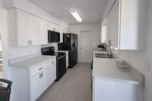 1636 Juno Trail, Astor, FL 32102 - Photo 10