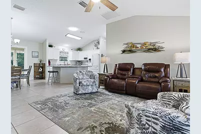 664 Evelynton Loop, The Villages, FL 32162 - Photo 2