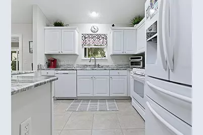 664 Evelynton Loop, The Villages, FL 32162 - Photo 8