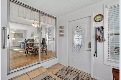 705 Falcon Drive, Tavares, FL 32778 - Photo 6