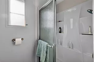 705 Falcon Dr, Tavares, FL 32778 - Photo 22