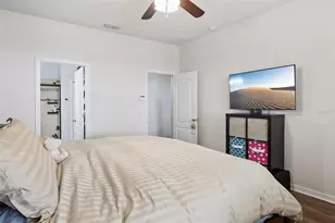 417 Rock Springs Cir, Groveland, FL 34736 - Photo 18