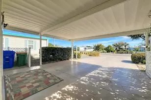 3574 Manatee Rd, Tavares, FL 32778 - Photo 6