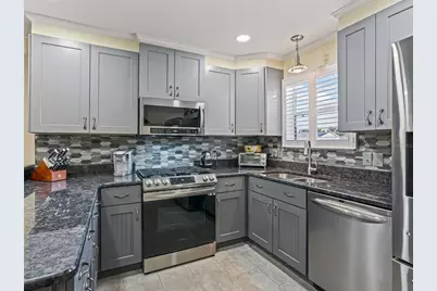 1106 Berkshire Place, The Villages, FL 32162 - Photo 6