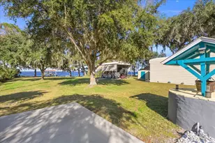 116 Crescent Lake Shore Dr, Crescent City, FL 32112 - Photo 10