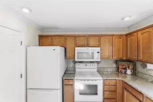 1154 Elizabeth Ct, The Villages, FL 32162 - Photo 8