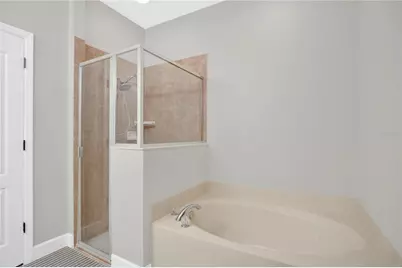 24008 Sardinia Drive, Sorrento, FL 32776 - Photo 14